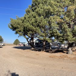 Wray Hitch N' Post - Campground