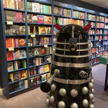 Waterstones - Bookstores Near Me - London, XGL Waterstones - Bookstores Near Me - London, XGL