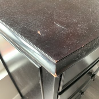 MakeSpace - New York - Scratched and damaged corner of dresser - Self Storage Near Me MakeSpace - New York - Scratched and damaged corner of dresser - Self Storage Near Me
