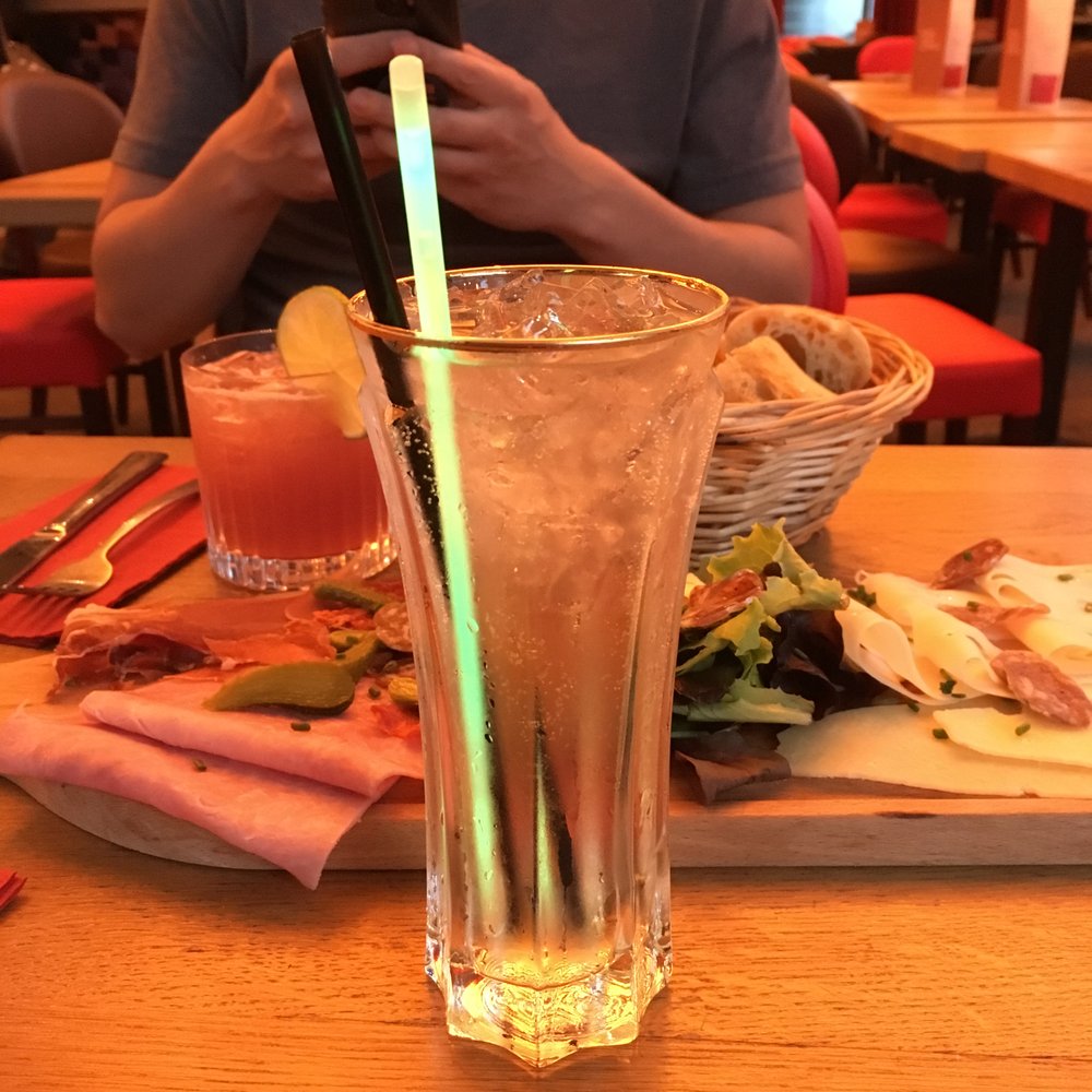 Dupont Café - Saint Germain Spritz - Cafes Near Me - Paris, 75
