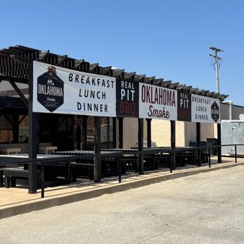 Oklahoma Smoke - Entrance and seating area - Barbeque Near Me - Moore, Oklahoma Oklahoma Smoke - Entrance and seating area - Barbeque Near Me - Moore, Oklahoma