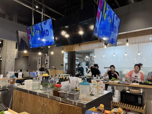 Mumu Hot Pot by null