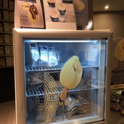 Leonidas Café
