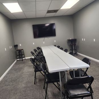 Community Room Cafe - you can rent this meeting room for $50/hr when they are open for $100/hr when they are closed. - Donuts Near Me - Newington, Connecticut Community Room Cafe - you can rent this meeting room for $50/hr when they are open for $100/hr when they are closed. - Donuts Near Me - Newington, Connecticut