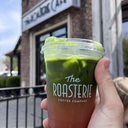 The Roasterie Cafe - Brookside - Strawberry lemonade matcha (spring 25 special)
