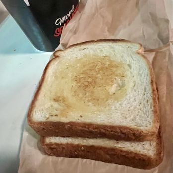 Mom's Spaghetti - Garlic bread - Sandwiches Near Me - Detroit, Michigan