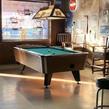 Golden Nugget - Cocktail Bars Near Me - Louisville, Kentucky
