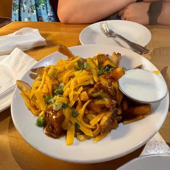 Jim 'N Nick's Bar-B-Q - Chili cheese fries - Barbeque Near Me - Chattanooga, Tennessee Jim 'N Nick's Bar-B-Q - Chili cheese fries - Barbeque Near Me - Chattanooga, Tennessee