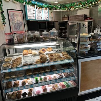 Lilly Mae's Cinnamon Rolls - Indoor bakery - Bakeries Near Me - Monterey, California Lilly Mae's Cinnamon Rolls - Indoor bakery - Bakeries Near Me - Monterey, California