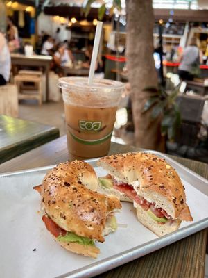 Paia Bay Coffee & Bar by null