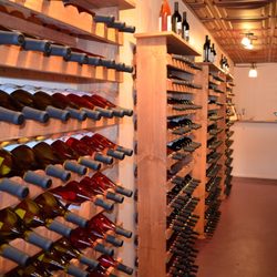 Hahne Estates Winery - Come in and try our five featured wines!