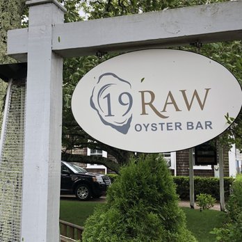 19 Raw - Seafood Near Me - Edgartown, Massachusetts