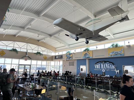 The Hangar Restaurant & Flight Lounge by null