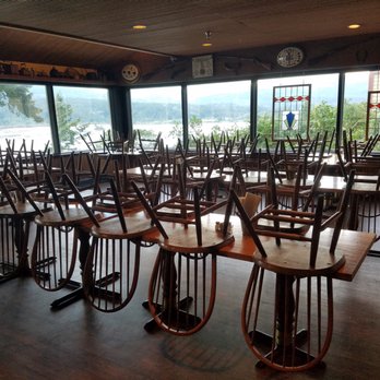 Bridgeside - Banquet room. - American Near Me - Cascade Locks, Oregon