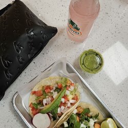 Mi Tierra Taco Bar & Grill