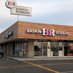 Baskin-Robbins - Storefront