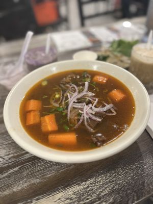 Bếp Nhà (Viet Kitchen) by null