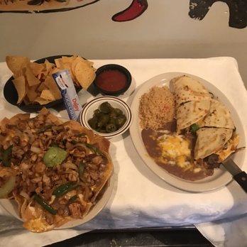 Hidalgo's Restaurant - Mexican Near Me - Christoval, Texas