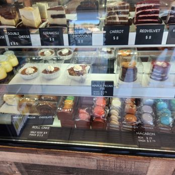 Sunflour Dessert & coffee - Dessert case - Desserts Near Me - Lawrenceville, Georgia