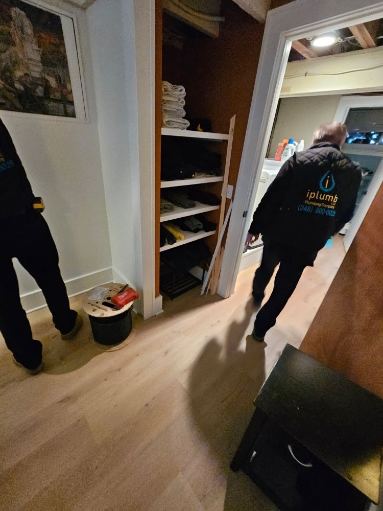 Slide of iplumb Plumbing