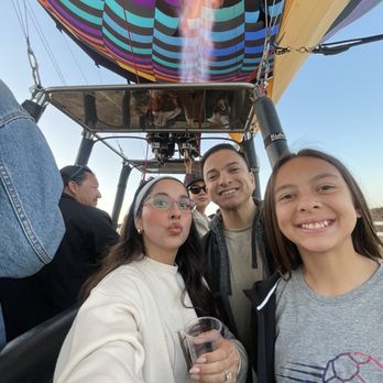 Uncorked Tours - Wine Tours Near Me - Temecula, California