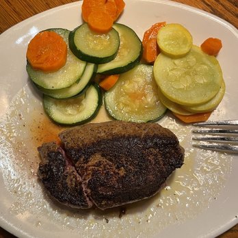 Outback Steakhouse - 8oz center cut sirloin medium rare with fresh veggies. - Steakhouses Near Me - Burlington, North Carolina