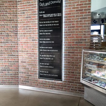 Hurts Donut - Do's and Donuts - Donuts Near Me - Tempe, Arizona