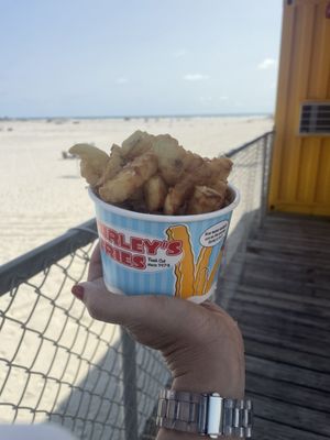 Curley's Fries by null