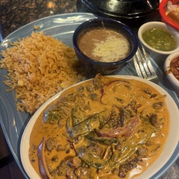 Roberto's Cantina - Chipotle - Mexican Near Me - Sunnyvale, California