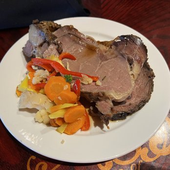 Copeland's - Well done (overcooked) prime rib and vegetable medley. - Cajun/Creole Near Me - Atlanta, Georgia