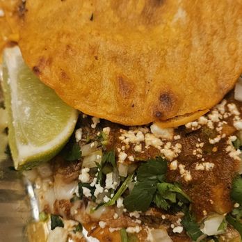 Birria Landia - Tostadas - very good but tacos are better. - Food Trucks Near Me - The Bronx, New York Birria Landia - Tostadas - very good but tacos are better. - Food Trucks Near Me - The Bronx, New York