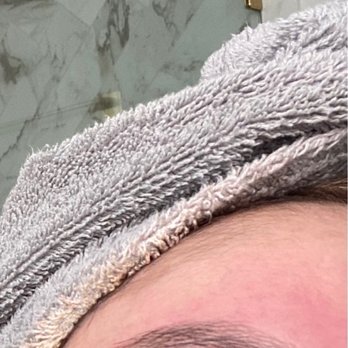 Prestigious Nails - Skin burned from rough eye waxing...4 hrs after waxing. - Nail Salons Near Me - Houston, Texas
