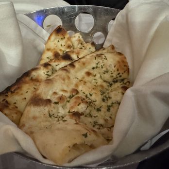 Mantra India - Garlic Naan - Indian Near Me - Mountain View, California Mantra India - Garlic Naan - Indian Near Me - Mountain View, California