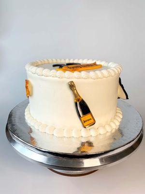 Cakes by Klein by null