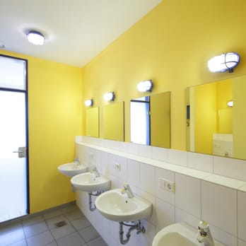 Bed'nBudget Expo-Hostel - Gemeinschaftsbad - Hostels Near Me - Hanover, NI