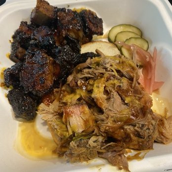 Lawless Barbecue - Brisket burnt ends and pulled pork - Barbeque Near Me - Portland, Oregon