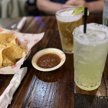 Baja Cantina - Chips and salsa, margarita and ice cold beer - Mexican Near Me - Watagua, Texas