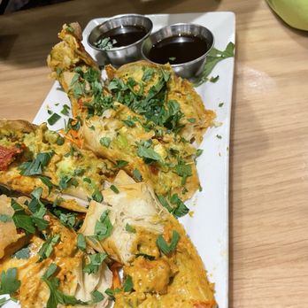 BJ's Restaurant & Brewhouse - What is this ?? When I questioned why my avocado rolls look like this? This is a sloppy presentation of your food. Disappointed!! - Pizza Near Me - La Mesa, California