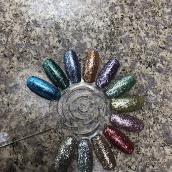 Le Nails - Nail Salons Near Me - Broadview Heights, Ohio
