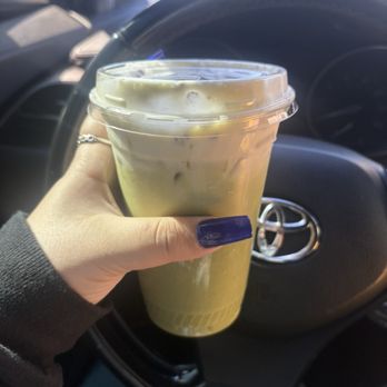 Cafe Calle - Pistachio Matcha - Coffee & Tea Near Me - Los Angeles, California Cafe Calle - Pistachio Matcha - Coffee & Tea Near Me - Los Angeles, California
