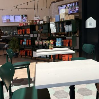 Moongoat Greenhouse - Coffee Roasteries Near Me - Costa Mesa, California Moongoat Greenhouse - Coffee Roasteries Near Me - Costa Mesa, California
