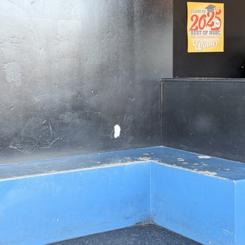 Nite Creamery - SAD INTERIOR!!! It's so ugly - Ice Cream & Frozen Yogurt Near Me - Santa Maria, California Nite Creamery - SAD INTERIOR!!! It's so ugly - Ice Cream & Frozen Yogurt Near Me - Santa Maria, California