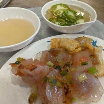 Hue Restaurant - 3/5 - only good when it's eaten warm - Vietnamese Near Me - San Jose, California Hue Restaurant - 3/5 - only good when it's eaten warm - Vietnamese Near Me - San Jose, California