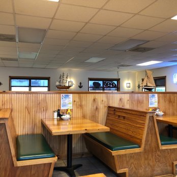 5th Season Diner and Lounge - Coffee & Tea Near Me - Bradenton, Florida