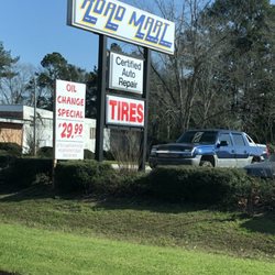 Road Mart - This sign caught our eye just in time!