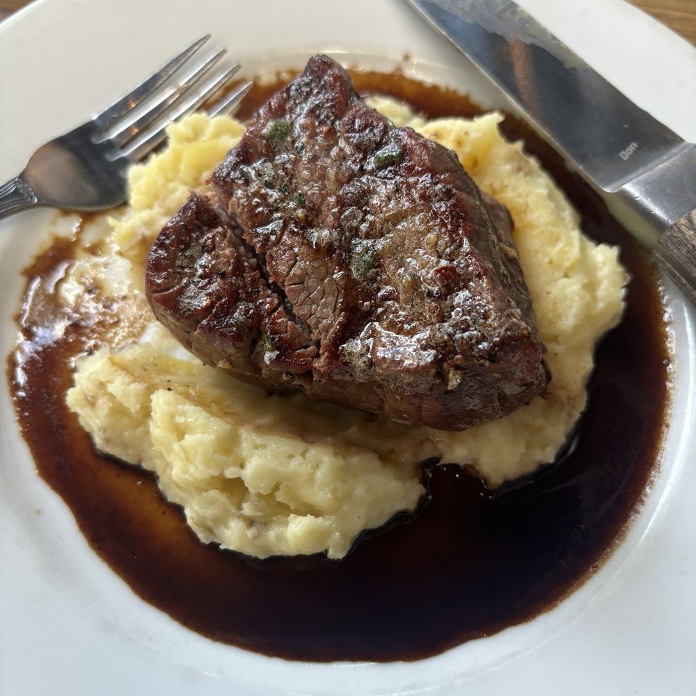 Roaring Fork - 8 oz. Center Cut Filet Mignon - New American Near Me - Austin, Texas