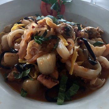 Il Gabbiano - Italian Near Me - Miami, Florida Il Gabbiano - Italian Near Me - Miami, Florida