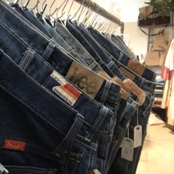 We do vintage denim! We stock sizes 26-38.