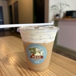 Iced biscoff latte