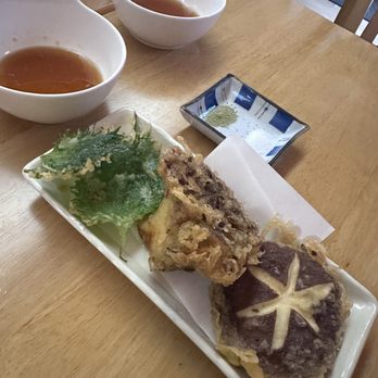I-NABA - Extra side of shiso and mushroom tempuras - Japanese Near Me - Honolulu, Hawaii